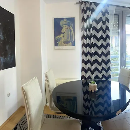 아파트 Charming Modern Near Center Free Parking & Fully Equipped *