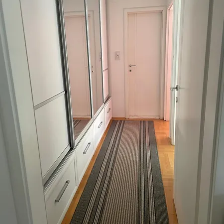 아파트 Charming Modern Near Center Free Parking & Fully Equipped