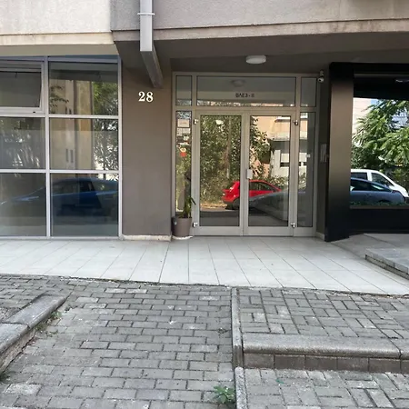 아파트 Charming Modern Near Center Free Parking & Fully Equipped *