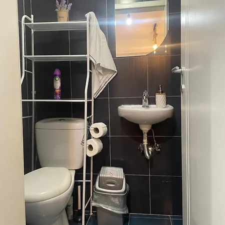 아파트 Charming Modern Near Center Free Parking & Fully Equipped *