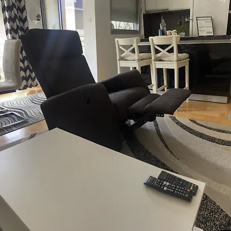 아파트 Charming Modern Near Center Free Parking & Fully Equipped 스코페